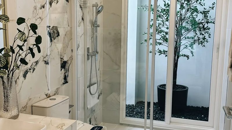光储充一体化储能电池型号解析：关键参数与选型逻辑**